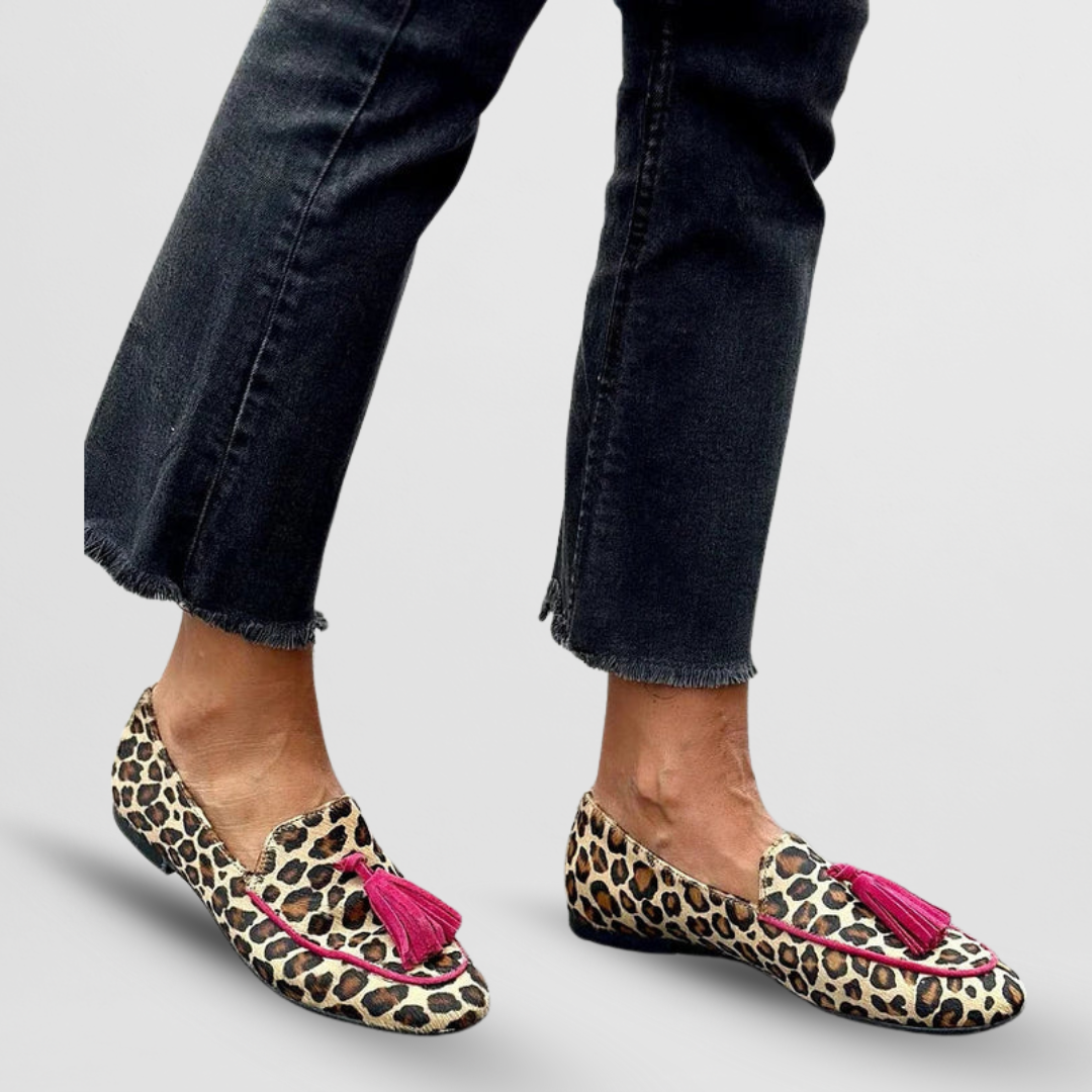 JASMINE – BOLD CHARM TASSEL LOAFERS
