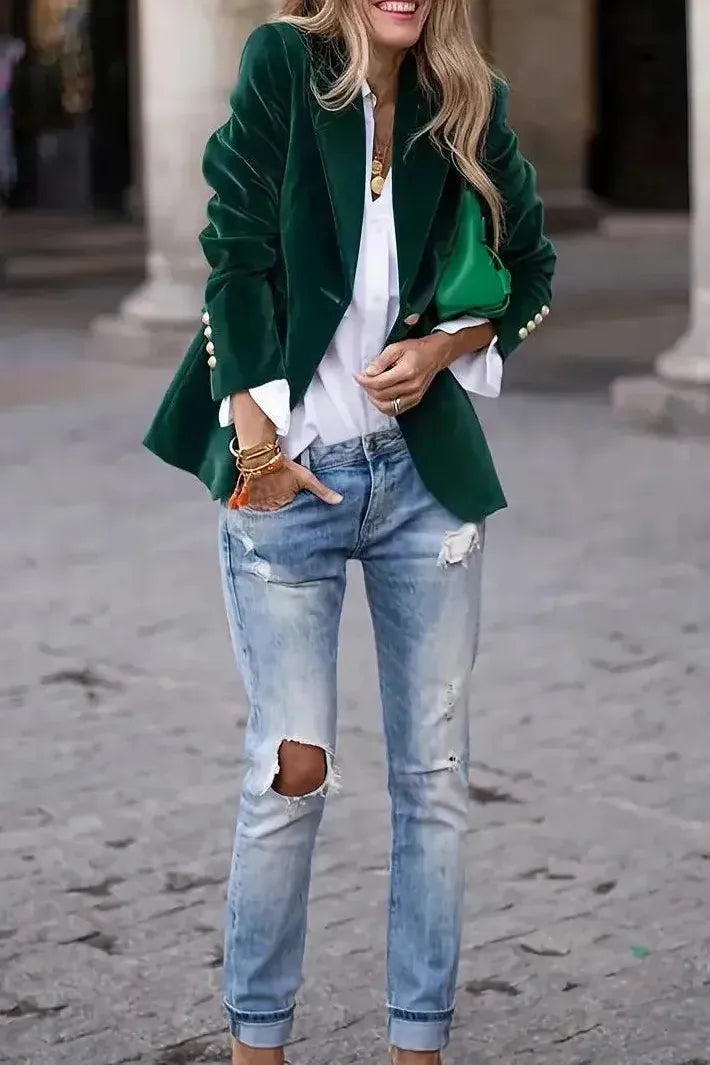SCARLETT – VELVET LUXE STATEMENT BLAZER