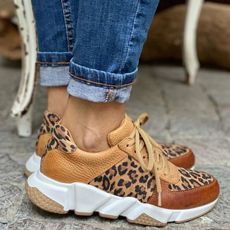 EVELYN – CHUNKY STATEMENT SNEAKERS