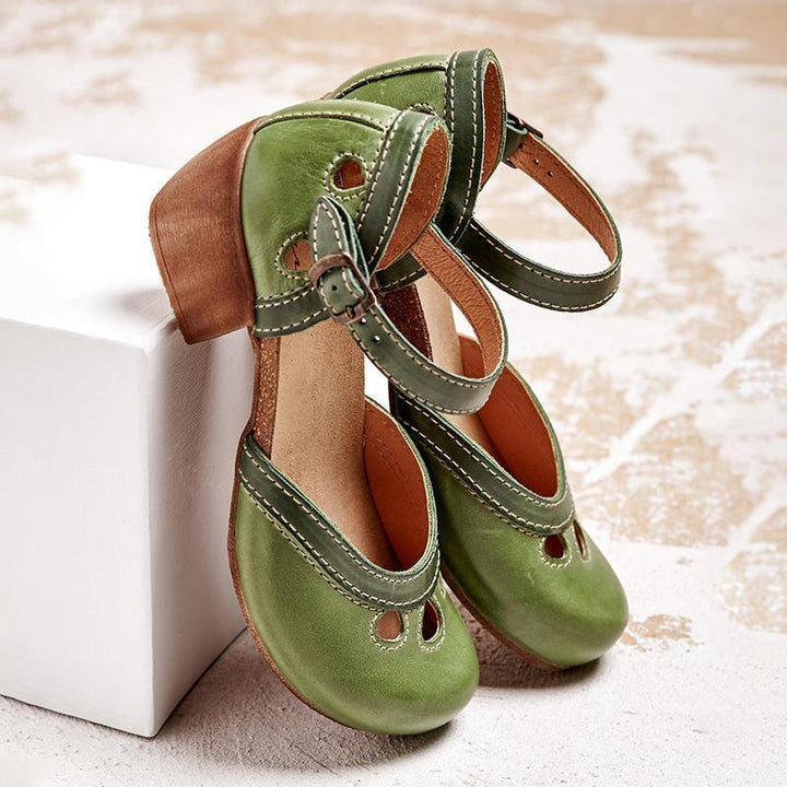 MICH – VINTAGE MARY JANE SHOES