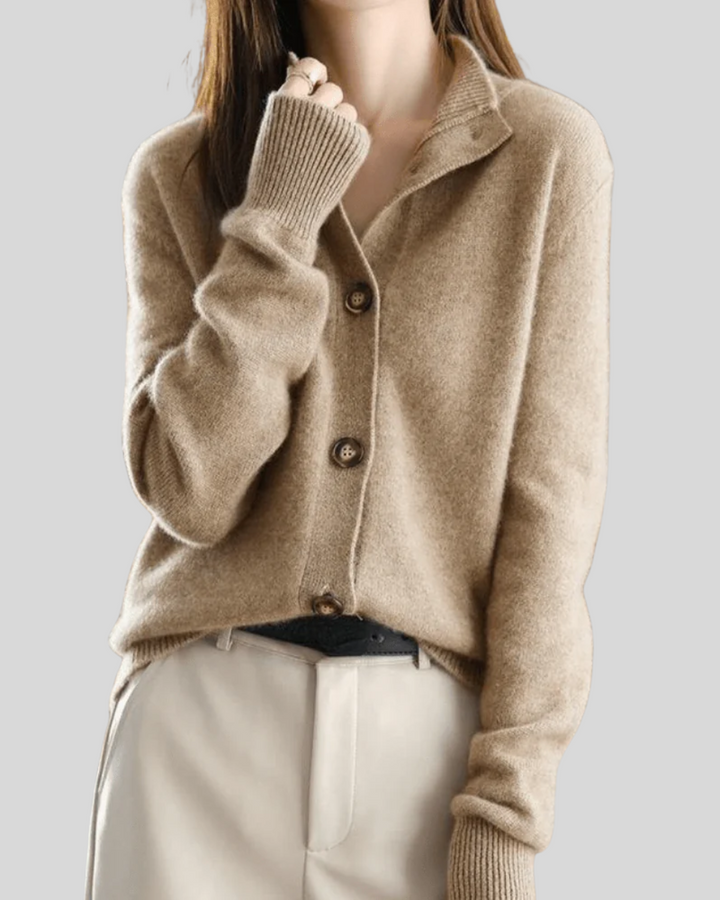 MARIAH – CLASSIC BUTTON-UP CARDIGAN