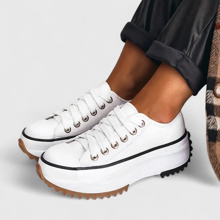MARTHA – THE CHUNKY PLATFORM SNEAKER