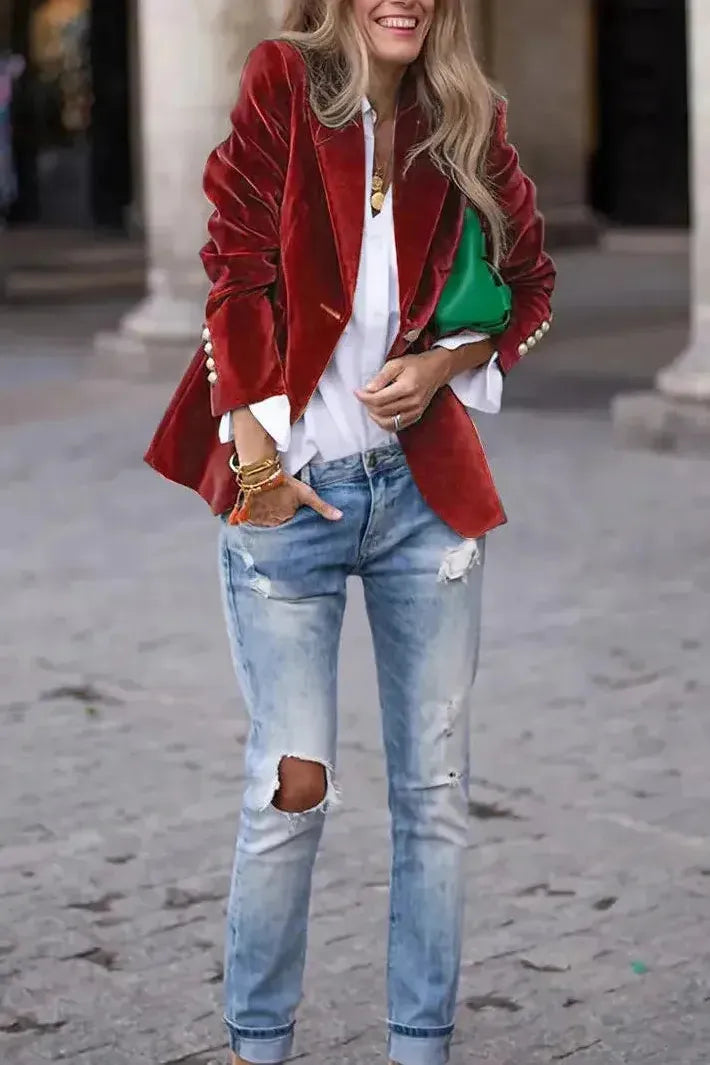 SCARLETT – VELVET LUXE STATEMENT BLAZER