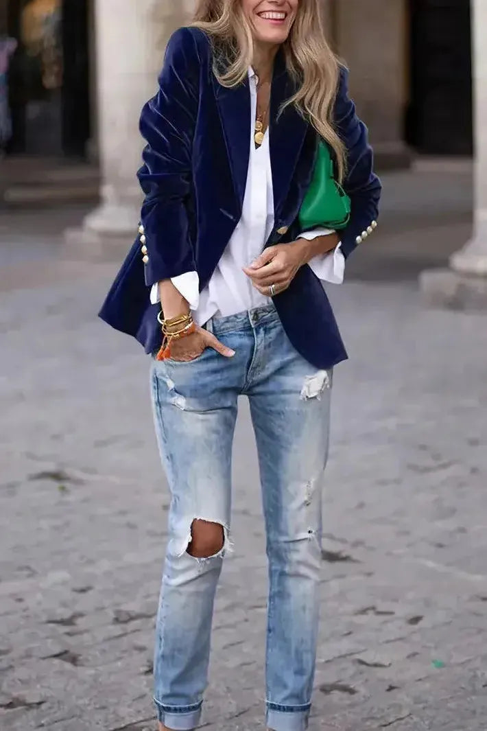 SCARLETT – VELVET LUXE STATEMENT BLAZER