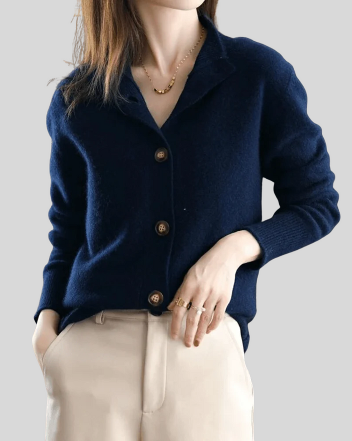 MARIAH – CLASSIC BUTTON-UP CARDIGAN