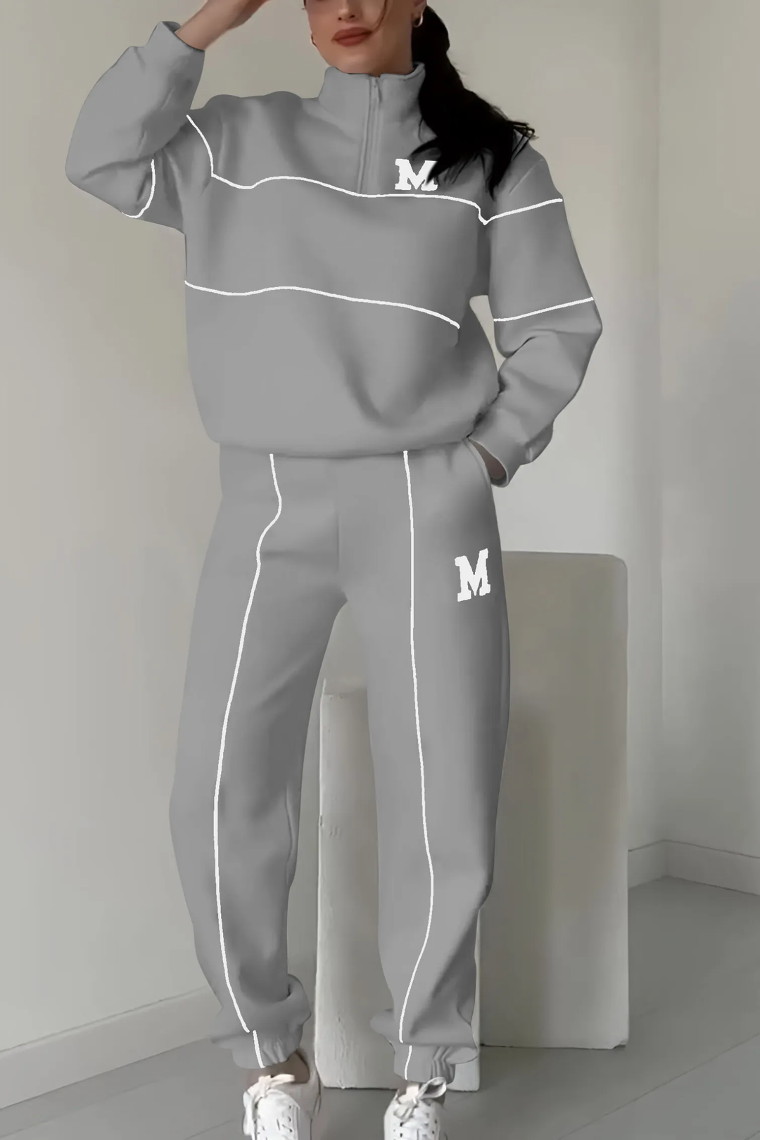 LANA – SPORTY STRIPE JOGGER SET