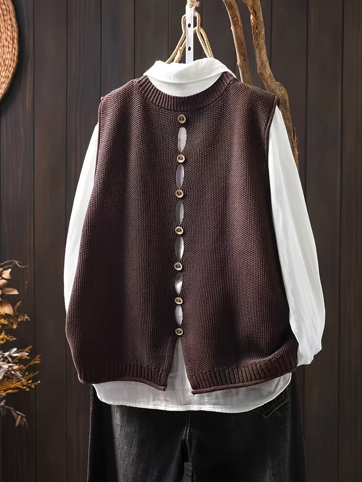 MACKENZIE – BUTTON-BACK KNIT VEST & SHIRT