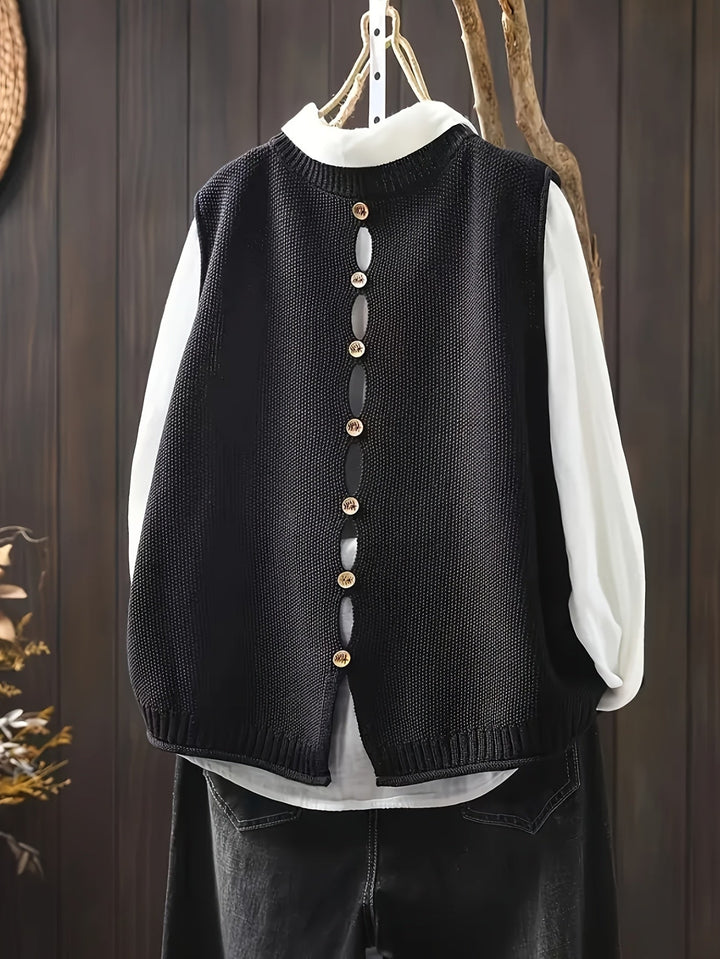 MACKENZIE – BUTTON-BACK KNIT VEST & SHIRT