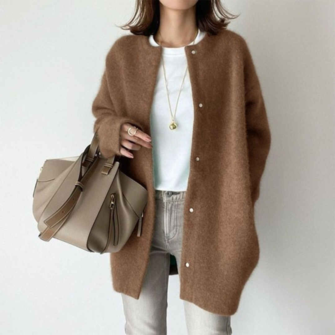 MELANIE – CLASSIC COZY CARDIGAN
