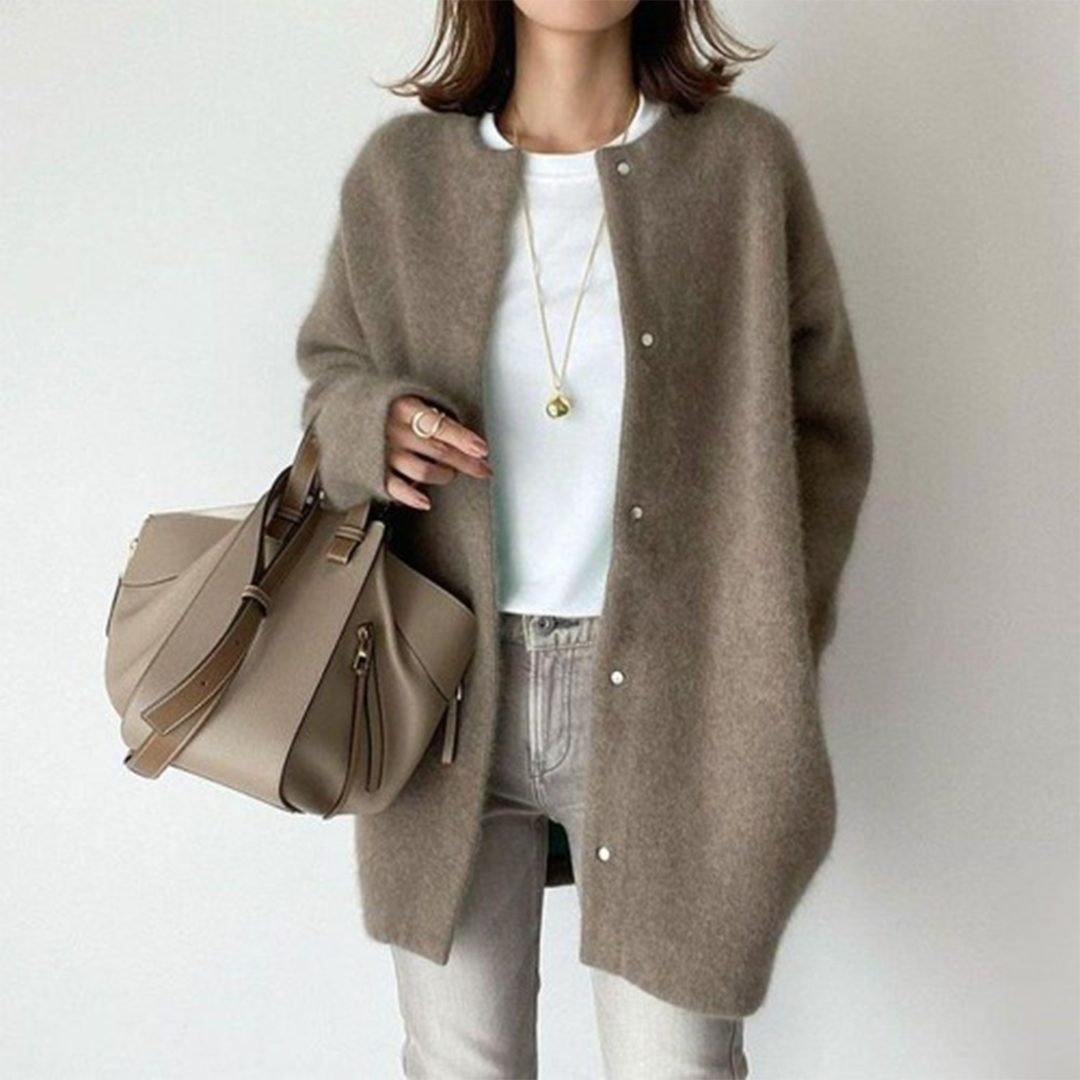 MELANIE – CLASSIC COZY CARDIGAN