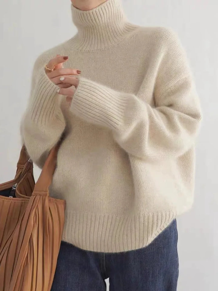 MADELINE - COZY TURTLENECK SWEATER