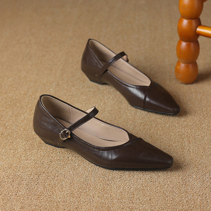ISLA – ELEGANT POINTED-TOE MARY JANES