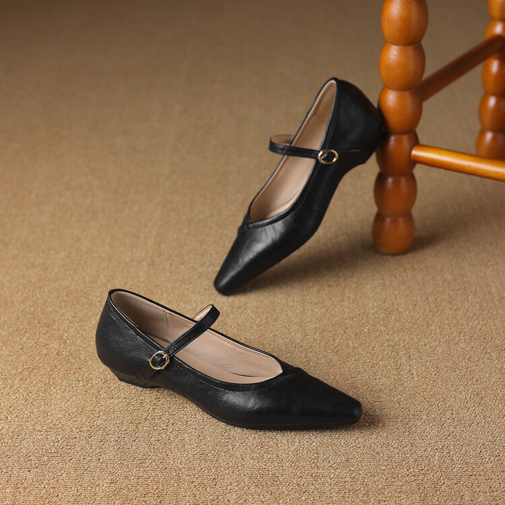 ISLA – ELEGANT POINTED-TOE MARY JANES
