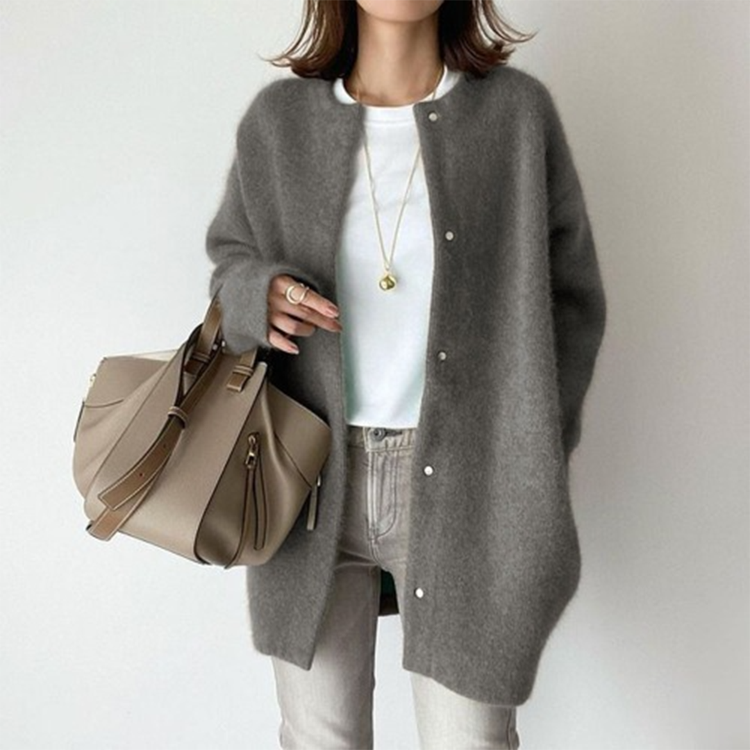 MELANIE – CLASSIC COZY CARDIGAN