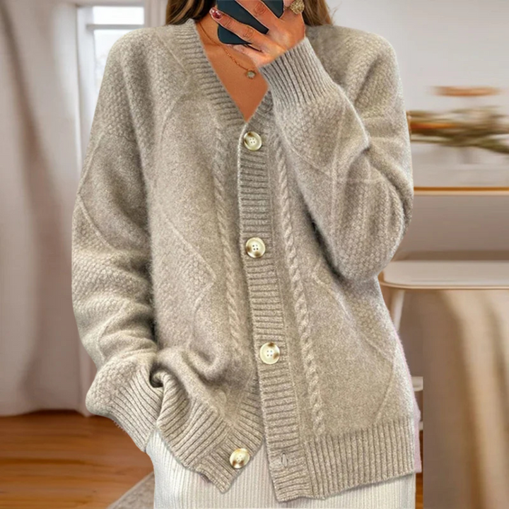 ZAIRA – COZY KNIT BUTTON-DOWN CARDIGAN
