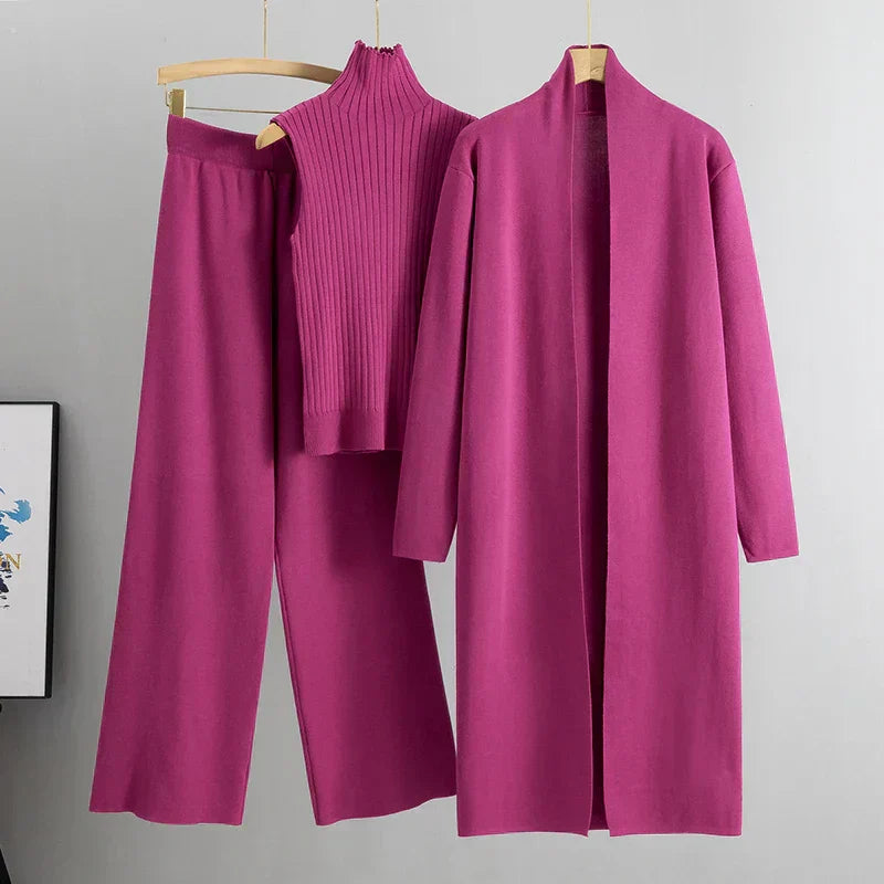 BROOKE – MINIMALIST ELEGANCE THREE-PIECE SET