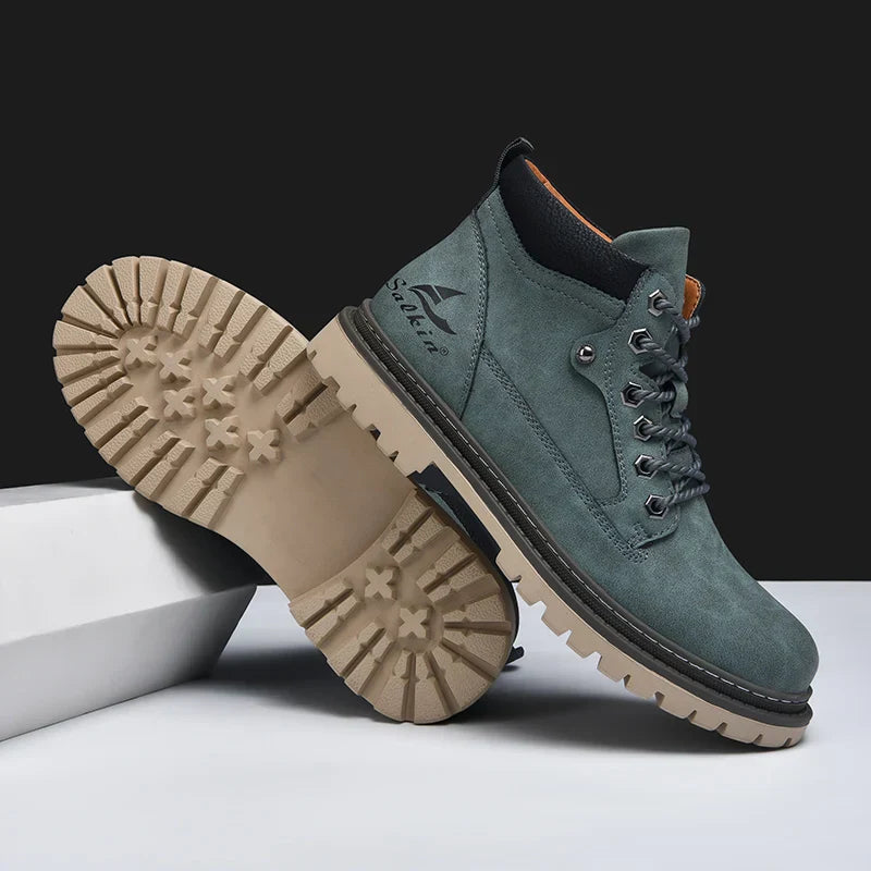 COLE – URBAN TRAIL LACE-UP BOOTS
