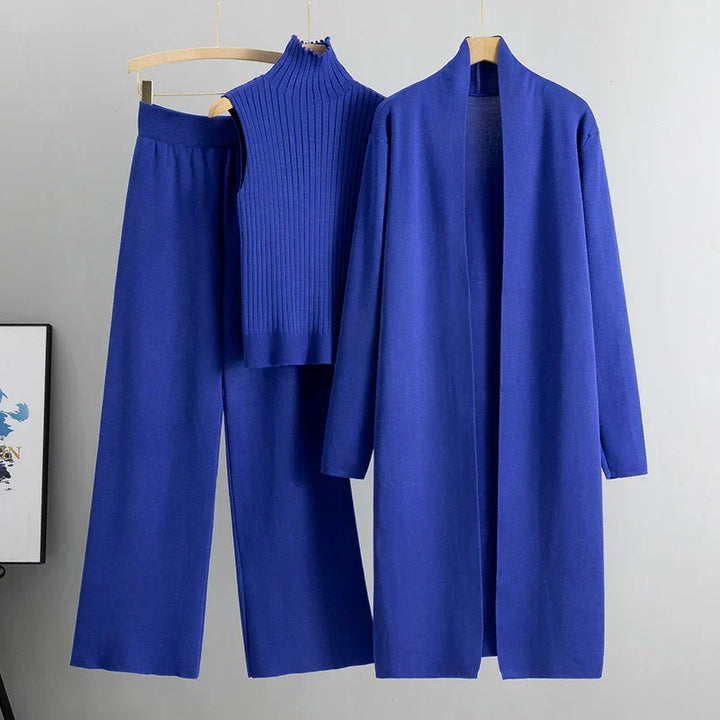BROOKE – MINIMALIST ELEGANCE THREE-PIECE SET