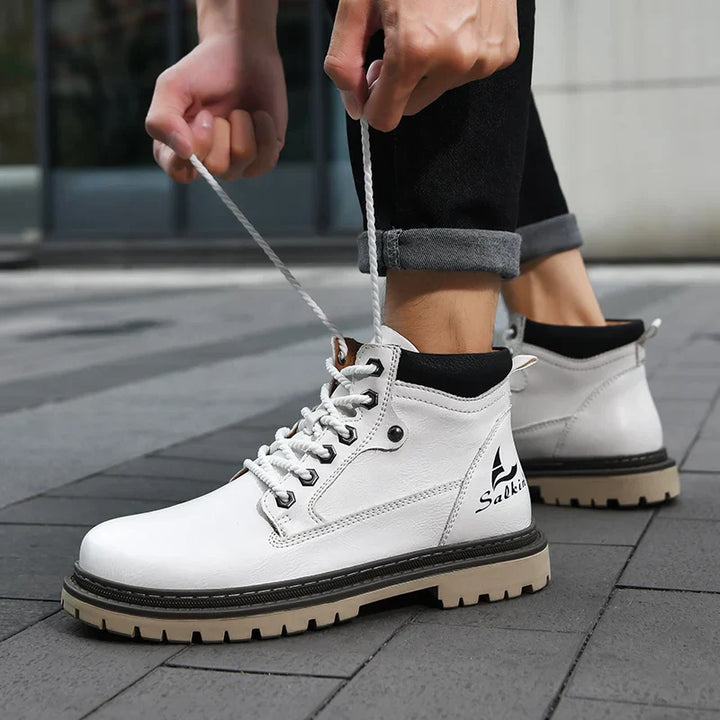 COLE – URBAN TRAIL LACE-UP BOOTS