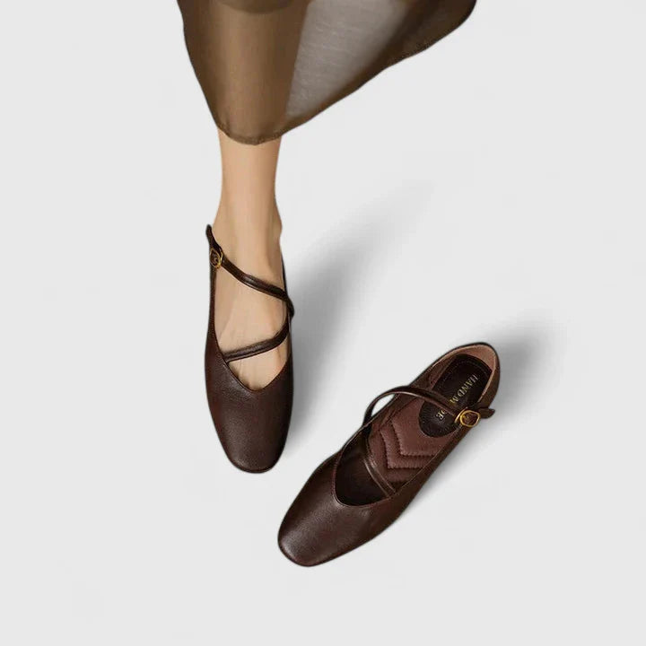 AMANDA – CLASSIC CHARM MARY JANE FLATS