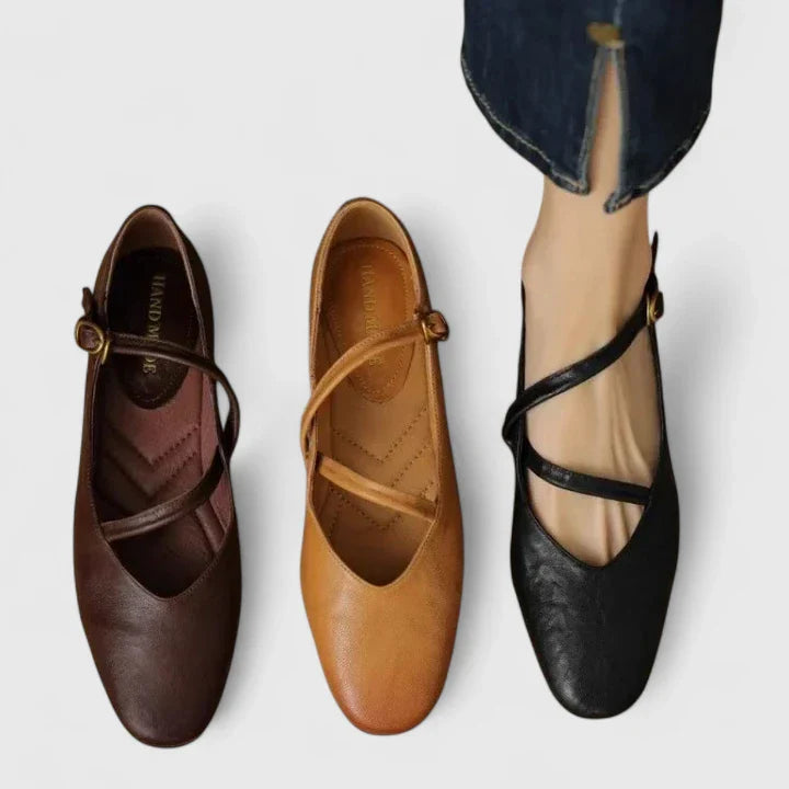 AMANDA – CLASSIC CHARM MARY JANE FLATS