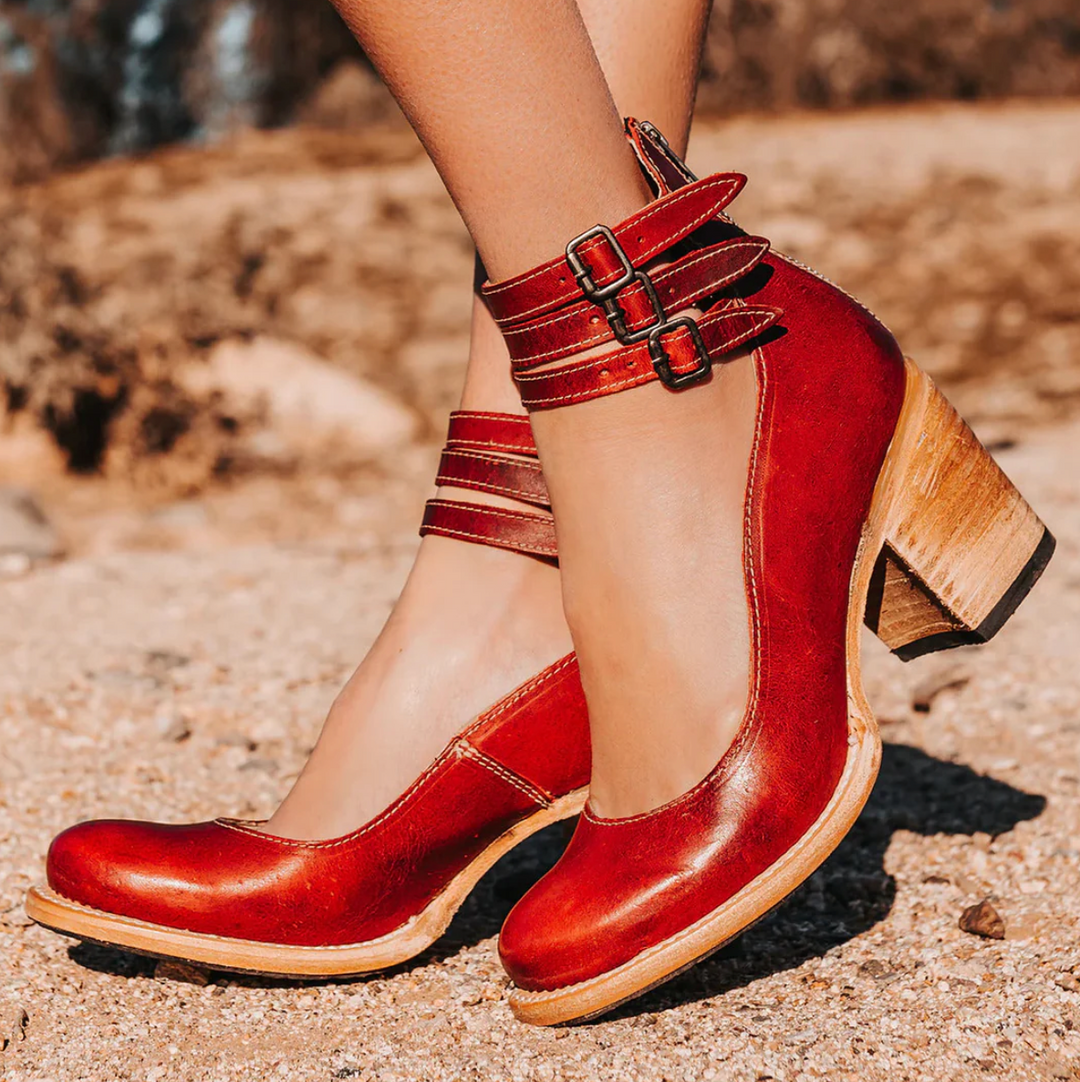 DELANEY – VINTAGE STRAP BLOCK HEELS