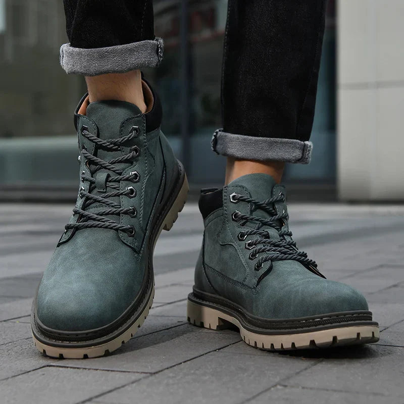COLE – URBAN TRAIL LACE-UP BOOTS