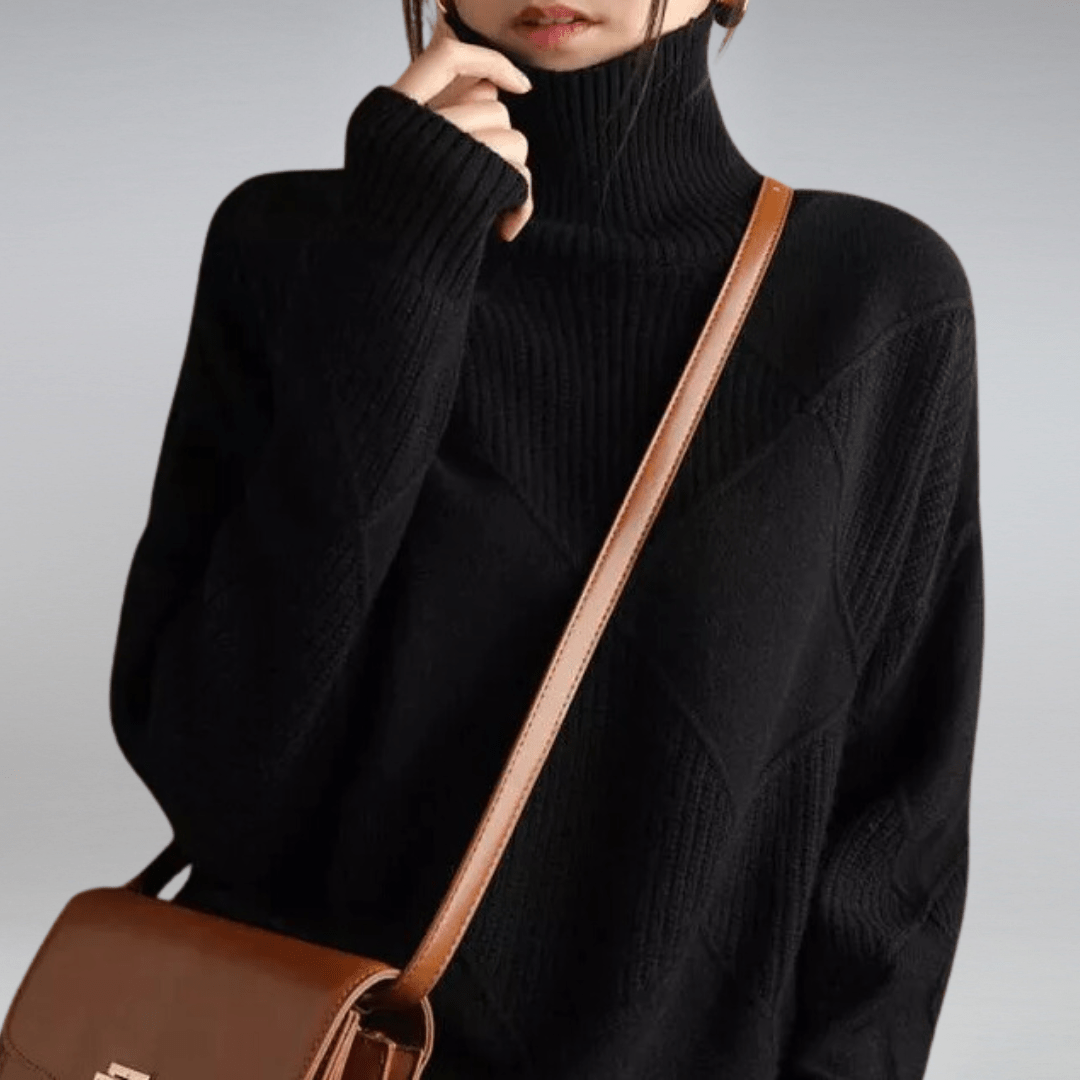 ANNIKA – ELEGANT TURTLENECK SWEATER