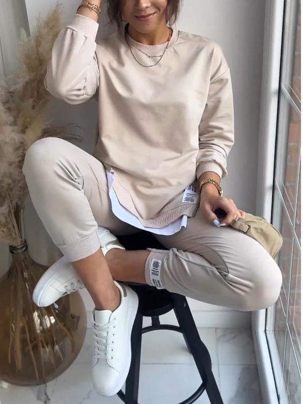 LIA – MODERN RELAXED SWEATSUIT