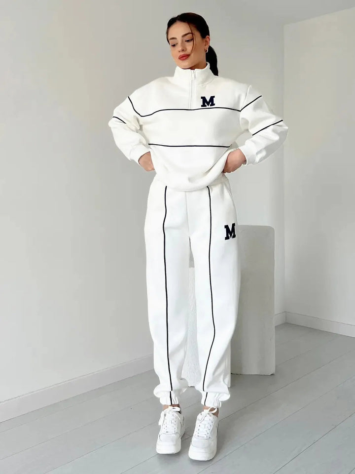 LANA – SPORTY STRIPE JOGGER SET