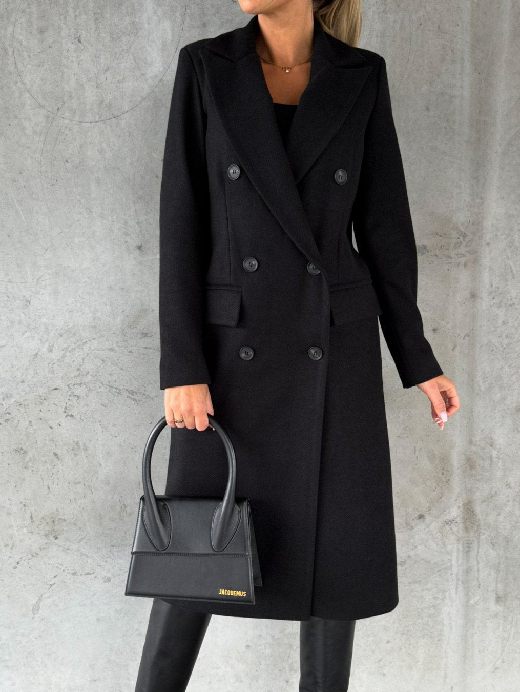 HAZEL – SOPHISTICATED DOUBLE-BREASTED COAT