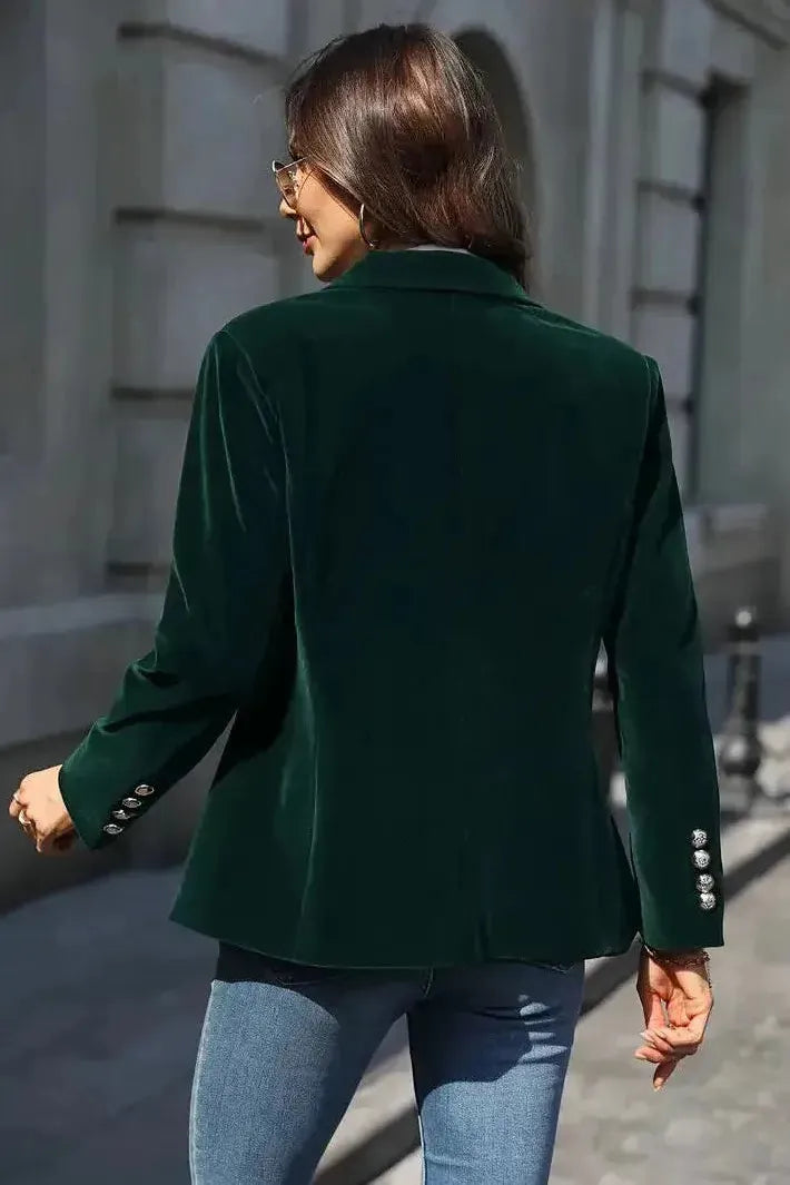 SCARLETT – VELVET LUXE STATEMENT BLAZER